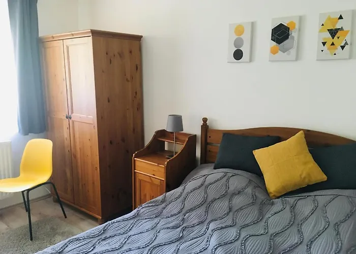 Kato Apartman